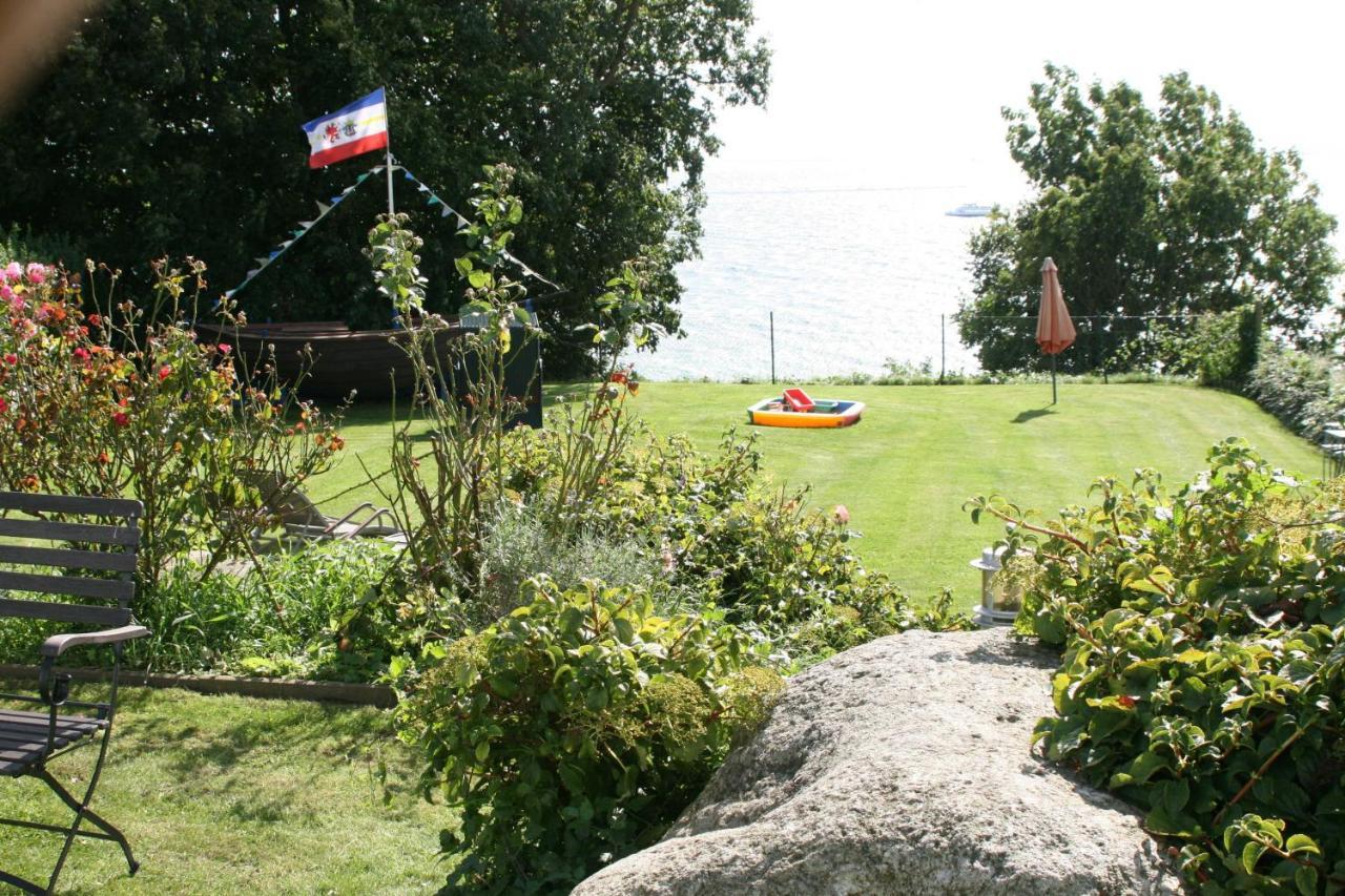 Villa Feodora - Das Haus Mit Dem Einzigartigen Seeblick Sassnitz Kültér fotó