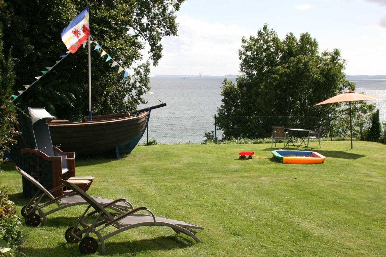 Villa Feodora - Das Haus Mit Dem Einzigartigen Seeblick Sassnitz Kültér fotó